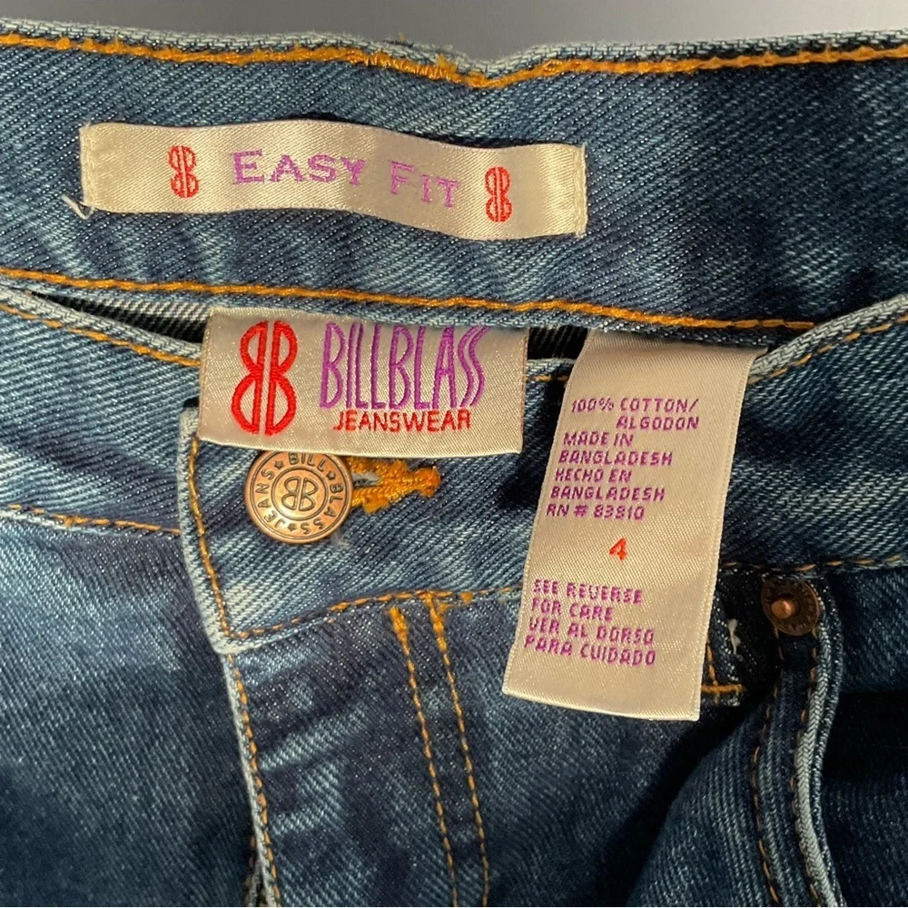 bill blass that perfect